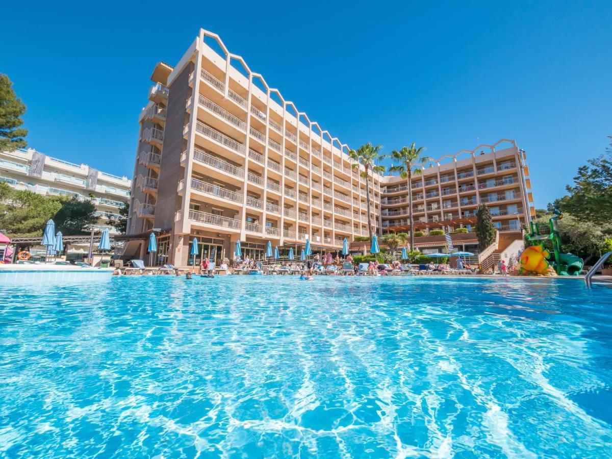 Golden Avenida Family Suites 4* 萨洛 外观 照片